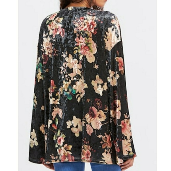Crushed Velvet Floral Kimono - Picture 3 of 7